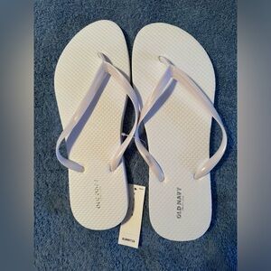 ❤️ Old Navy Classic Flip Flop NWT